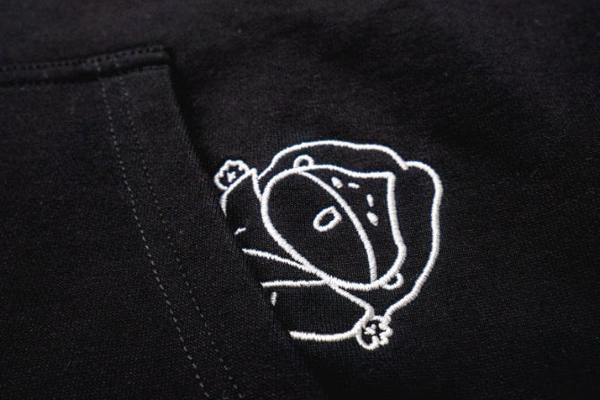 MOTANO X 天天與耶穌 聯名拼接Logo 帽Tee